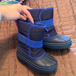 Kids snow boots